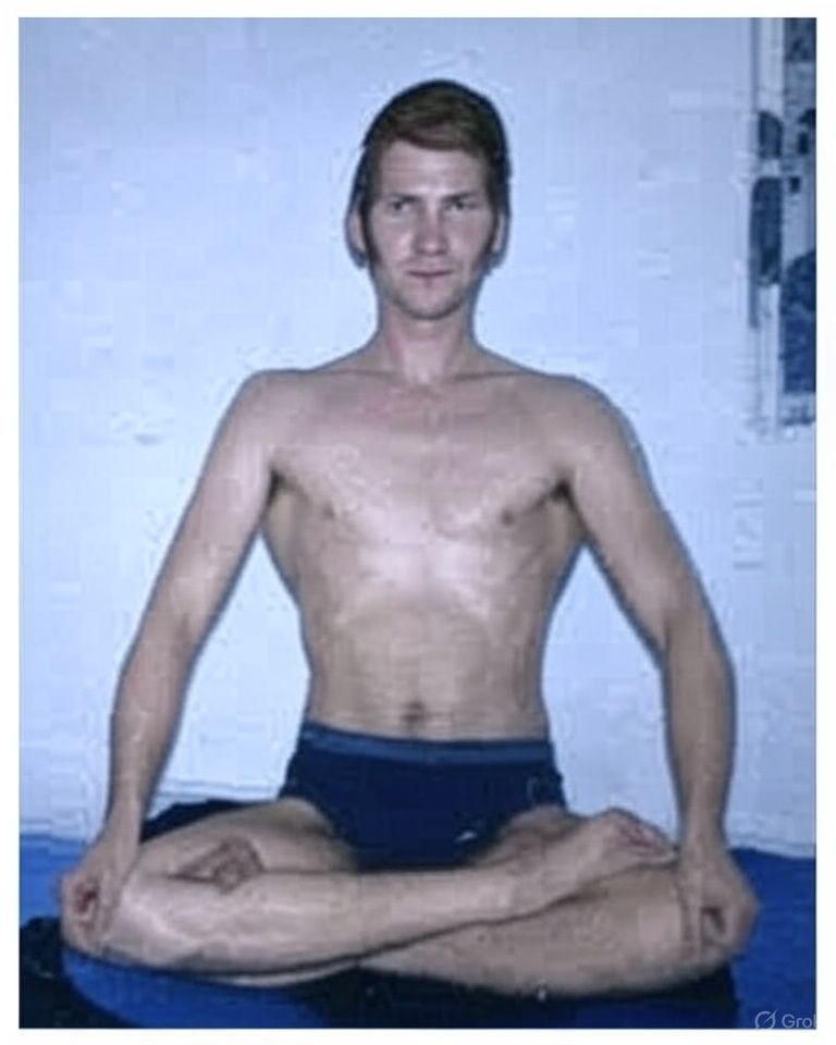 Karl Hans Welz joven practicando yoga
